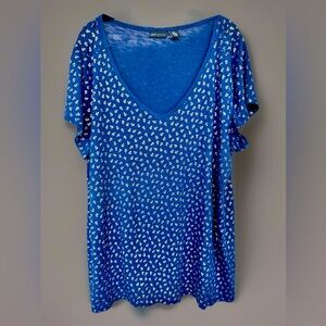 Jones New York Short Sleeve V-Neck Cotton Blend Shirt Navy with Gold Anchors 3X